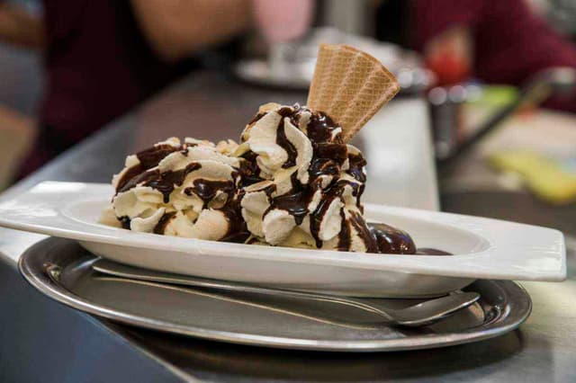 Eissalon Innenansicht